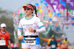 BIB: 421952, 47546
                            <button type="button" onclick="openModal(9911147)" class="btn btn-primary btn-sm float-right btn-popup" data-toggle="modal" data-target=".modal-high-quality">
                        <i class="fas fa-shopping-cart"></i> Add to Cart
                    </button>
                                            <button type="button" onclick="isThisMe(9911147, true)" class="btn btn-success btn-sm float-right btn-popup btn-isme hidden" data-toggle="tooltip" data-placement="bottom" title="นี่คือรูปของคุณใช่ไหม คลิกที่นี่เพื่อเอาเข้าอัลบั้ม">
                        <i class="fas fa-plus"></i> Add to album
                    </button>
                    <button type="button" onclick="isThisMe(9911147, false)" class="btn btn-warning btn-sm float-right btn-popup btn-isnotme hidden">
                        <i class="fas fa-ban"></i> Remove from album
                    </button>